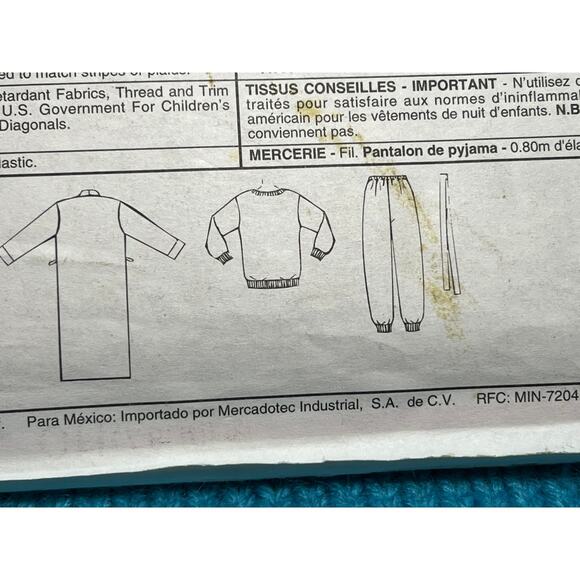 McCalls 7427 Sewing pattern Kids robe pajama top pant size 7 8 10 - Picture 6 of 6